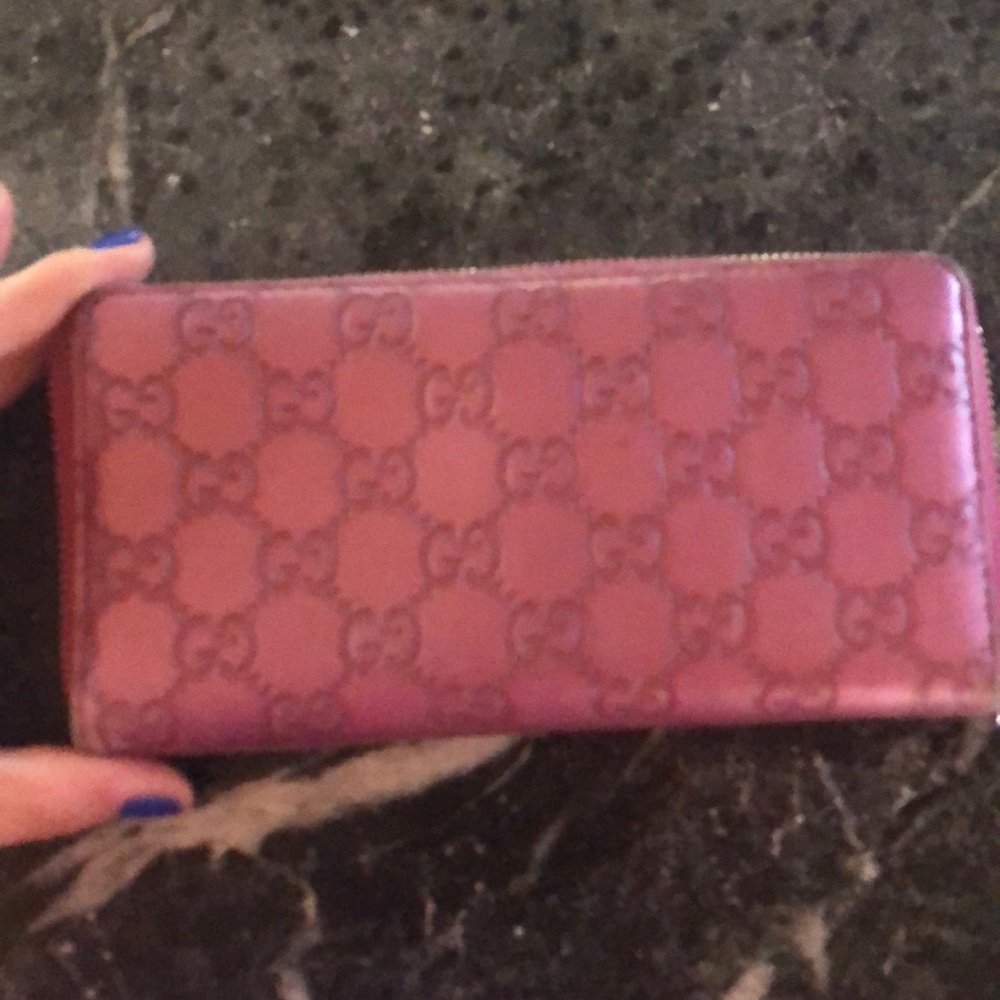 Gucci monogram GG leather wallet
